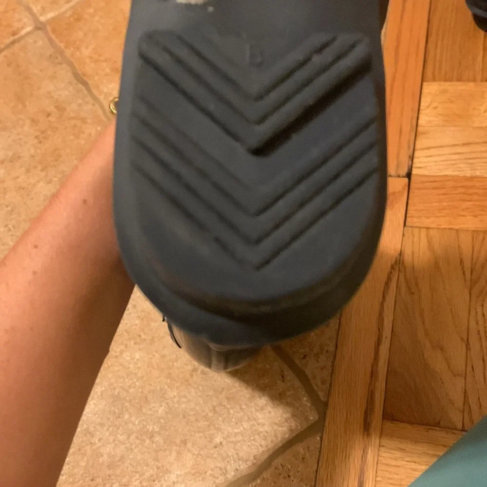 Hunter Women’s Rain Boots in Navy Size 7 - Picture 6 of 7